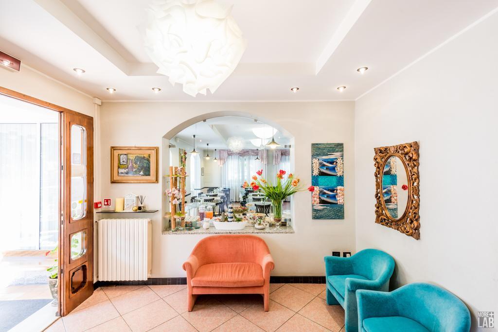 B&B Hotel Souvenir Cesenatico Kültér fotó