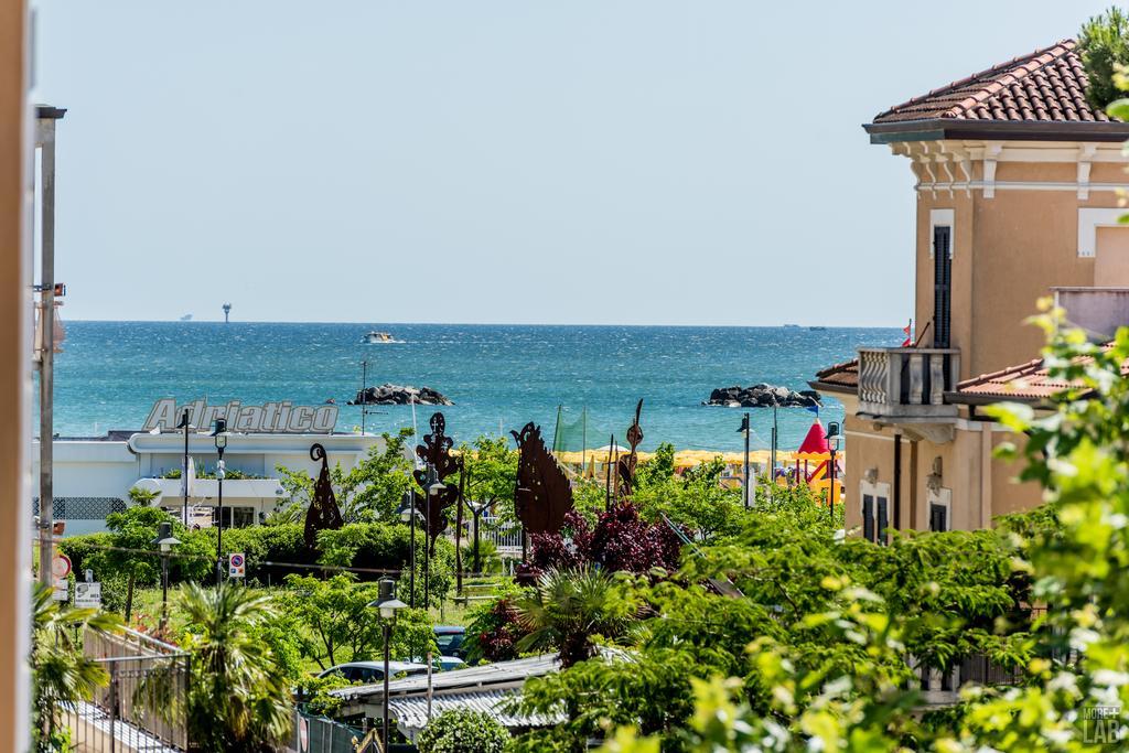 B&B Hotel Souvenir Cesenatico Kültér fotó